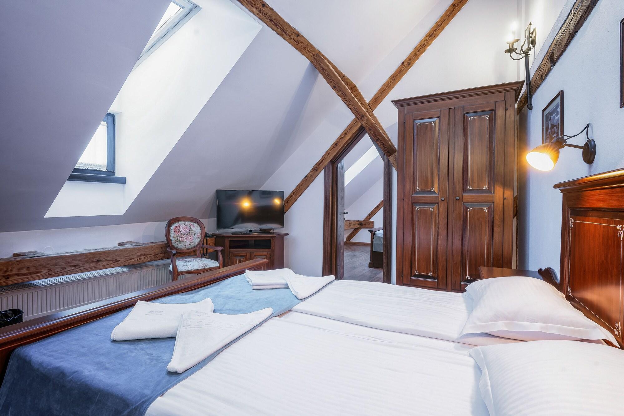 Hotel Boutique Casa Chitic -Hotel And Restaurant Str Johann Gott Nr7 브라쇼브 외부 사진
