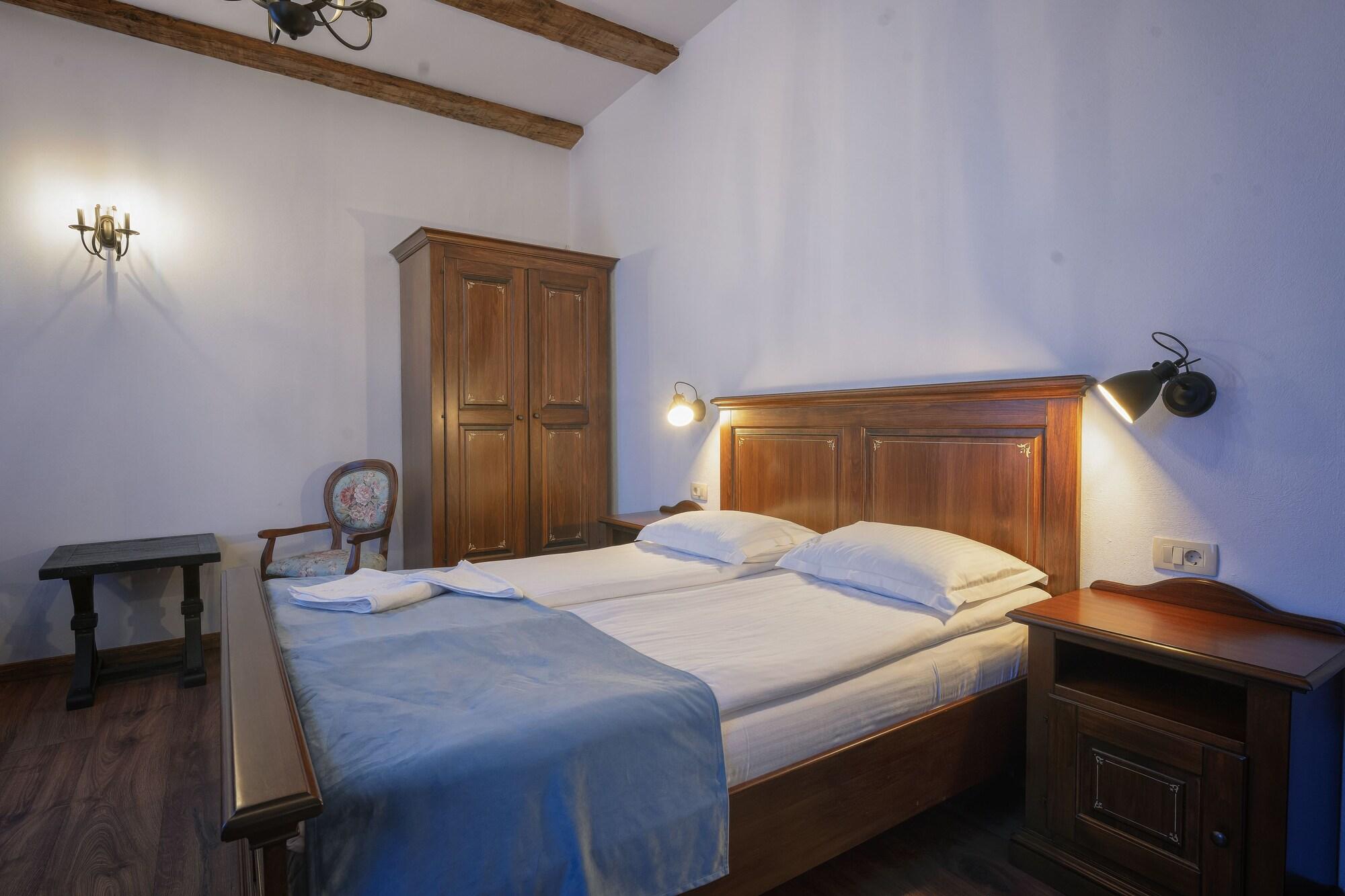 Hotel Boutique Casa Chitic -Hotel And Restaurant Str Johann Gott Nr7 브라쇼브 외부 사진