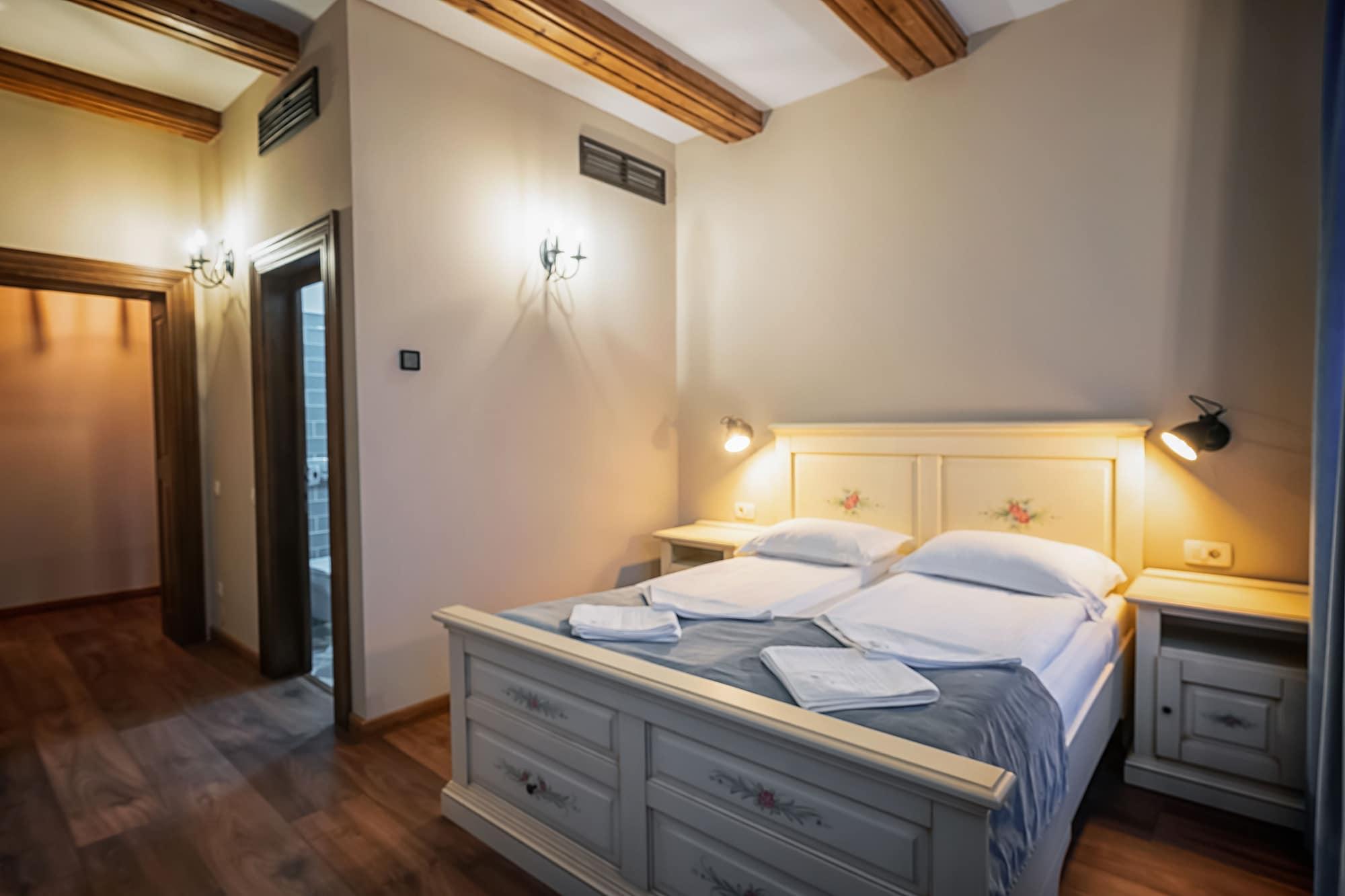 Hotel Boutique Casa Chitic -Hotel And Restaurant Str Johann Gott Nr7 브라쇼브 외부 사진