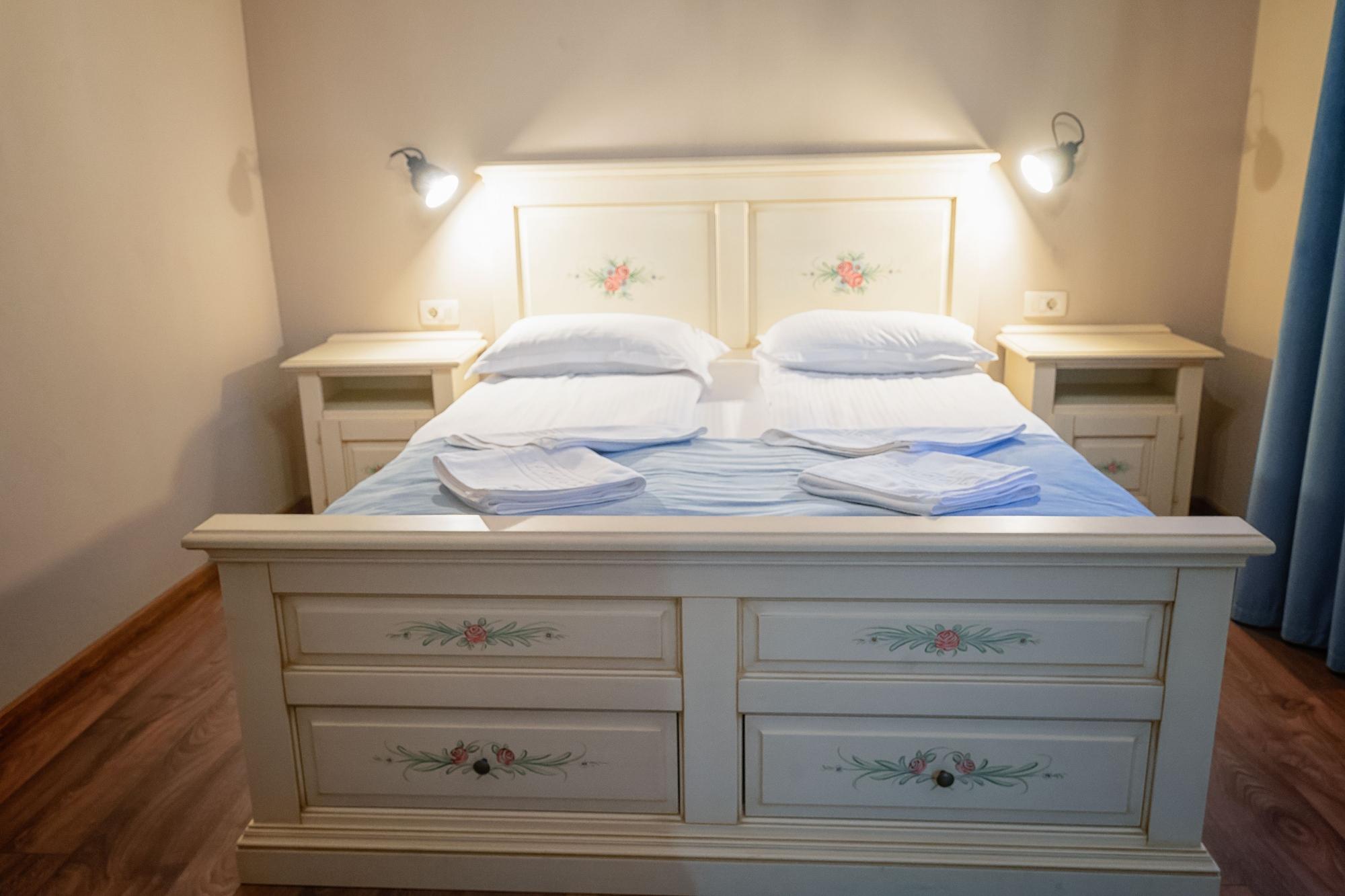 Hotel Boutique Casa Chitic -Hotel And Restaurant Str Johann Gott Nr7 브라쇼브 외부 사진