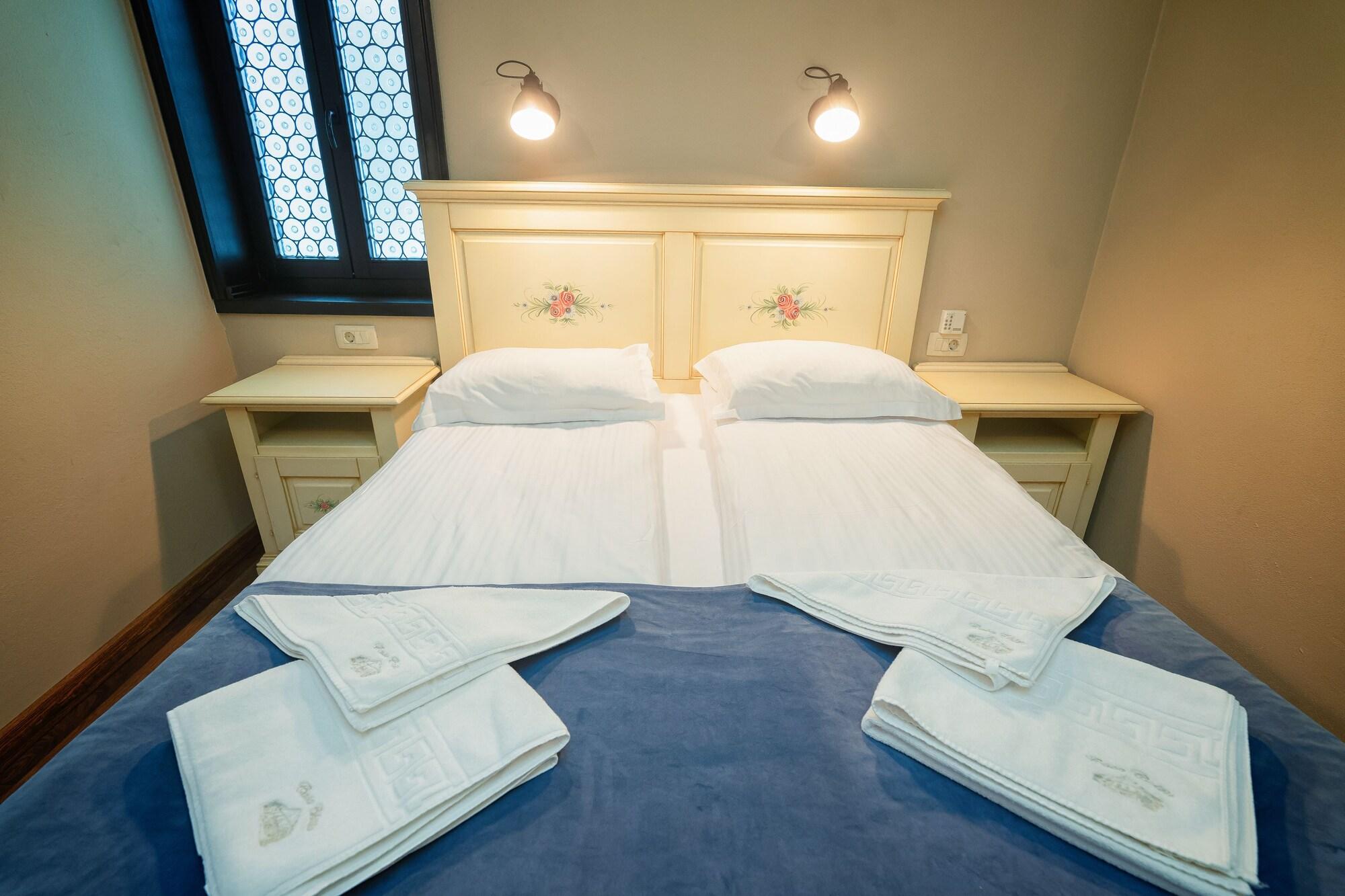 Hotel Boutique Casa Chitic -Hotel And Restaurant Str Johann Gott Nr7 브라쇼브 외부 사진