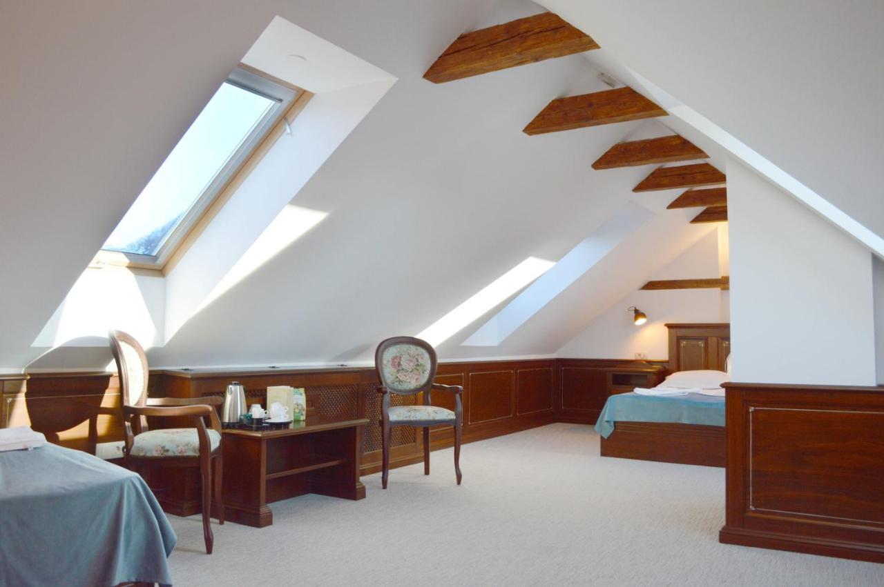 Hotel Boutique Casa Chitic -Hotel And Restaurant Str Johann Gott Nr7 브라쇼브 외부 사진